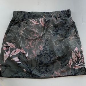 J. Jill Fit Sage Green Floral Skort Size XSP